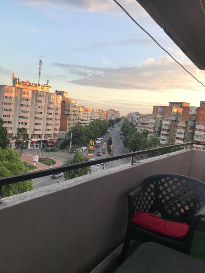 Hellen'S Ultracentral Apartament Buzău Exteriör bild